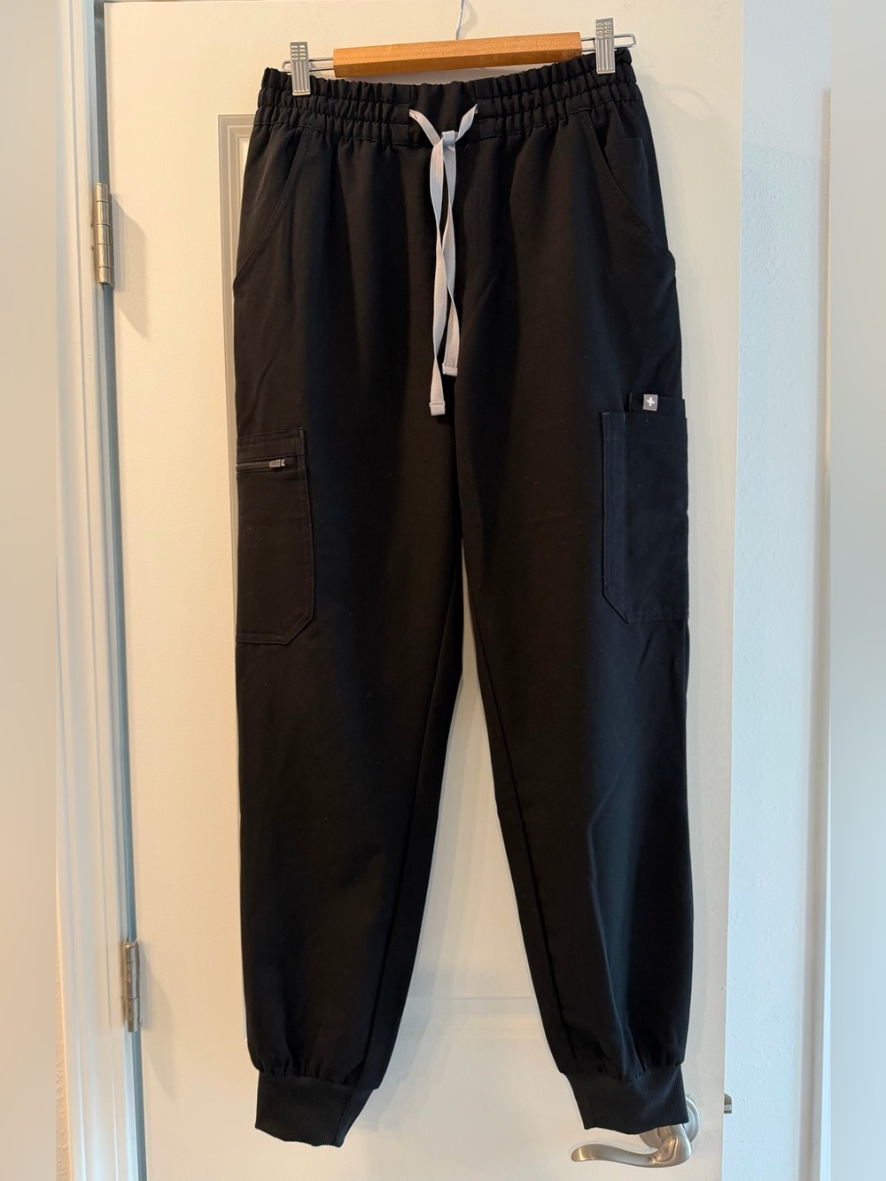 Figs Black Jogger Scrub Pants with Contrast White Drawstring